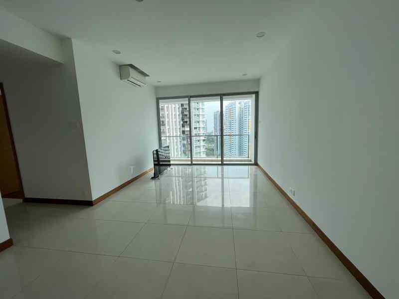 Prop-GPT: Condominium: D03 Tiong Bahru Twin Regency