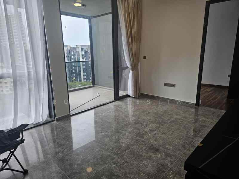 Prop-GPT: Condominium: D10 Holland Hyll on Holland