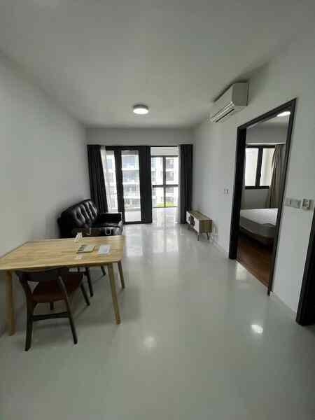 Prop-GPT: Condominium: D27 Yishun North Park Residences