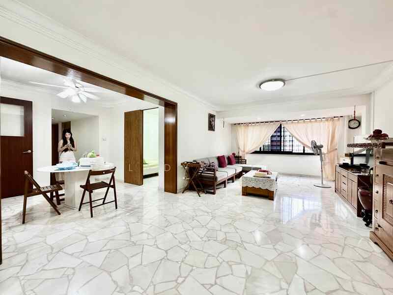 Prop-GPT: HDB Flat: D23 Choa Chu Kang 605 Choa Chu Kang Street 62