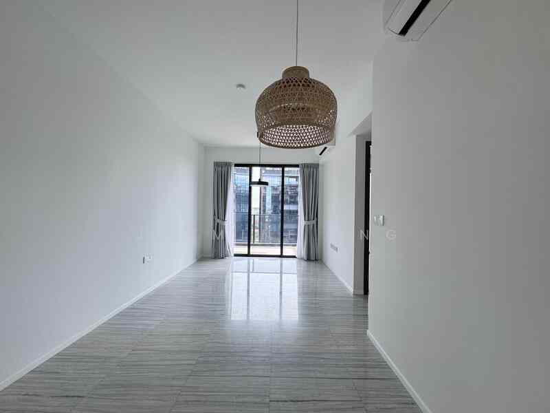 Prop-GPT: Condominium: D14 Paya Lebar Parc Esta