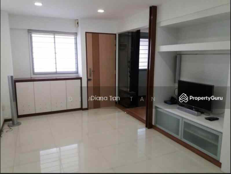 Prop-GPT: HDB Flat: D20 Ang Mo Kio 155 Ang Mo Kio Avenue 4