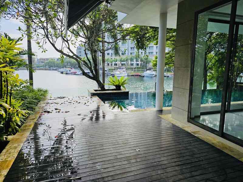 Prop-GPT: Bungalow: D04 Sentosa Paradise Island