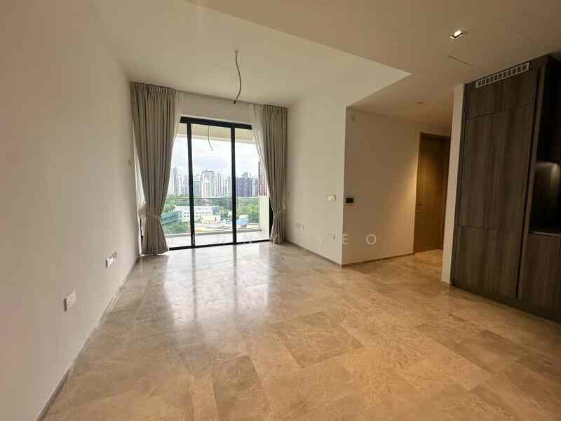 Prop-GPT: Condominium: D09 Cairnhill Klimt Cairnhill