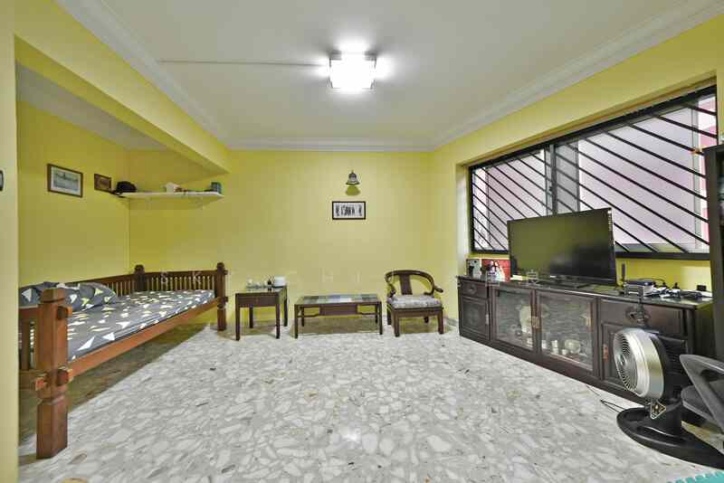 Prop-GPT: HDB Flat: D20  453 Sin Ming Avenue