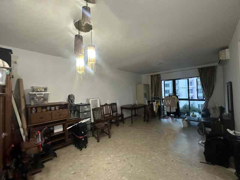 Prop-GPT: Condominium: D25 Woodgrove Woodsvale