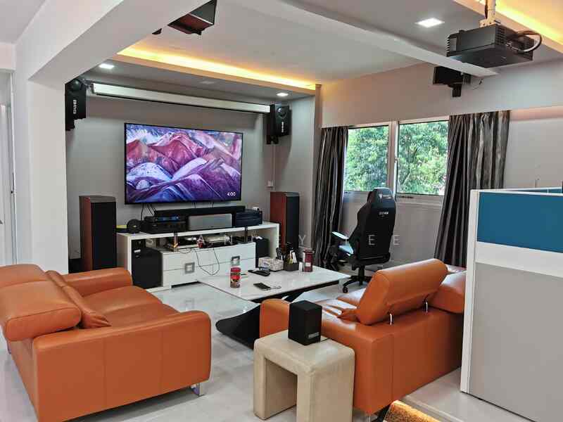 Prop-GPT: HDB Flat: D22 Boon Lay 950 Jurong West Street 91