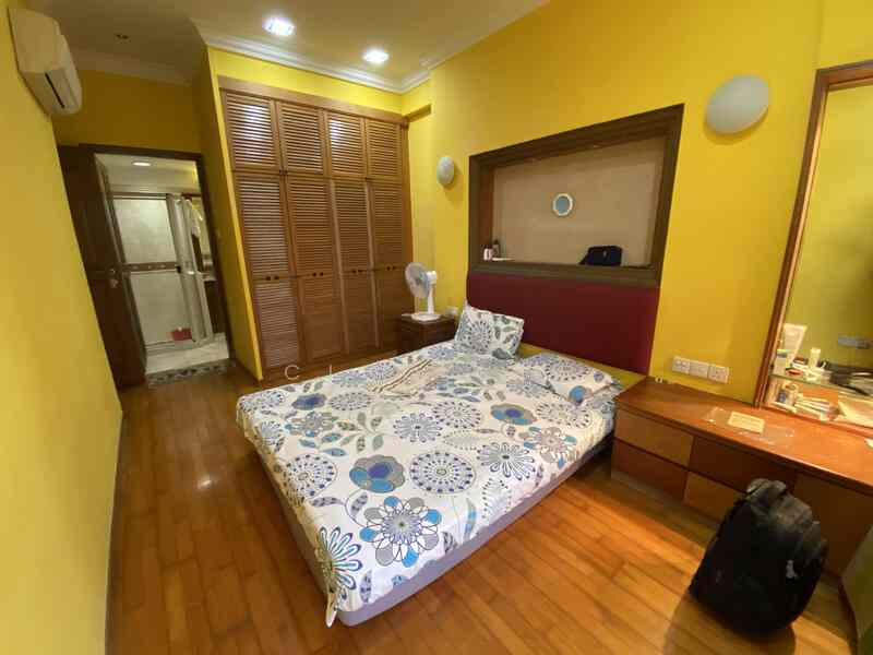 Prop-GPT: Condominium: D05 Clementi Regent Park