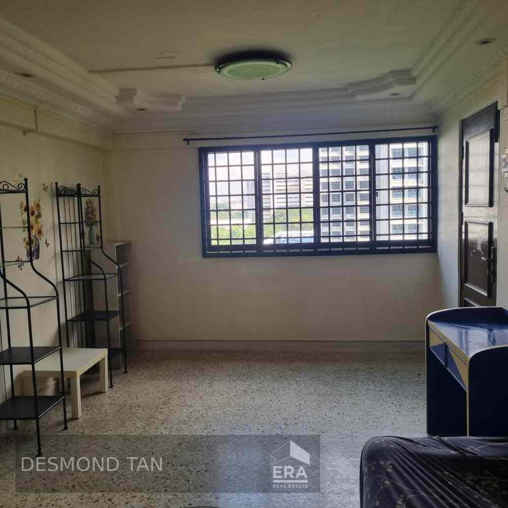 Prop-GPT: HDB - 3 room: D16 Bedok 71 Bedok South Road