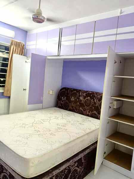 Prop-GPT: HDB Flat: D19 Punggol 110B Punggol Field