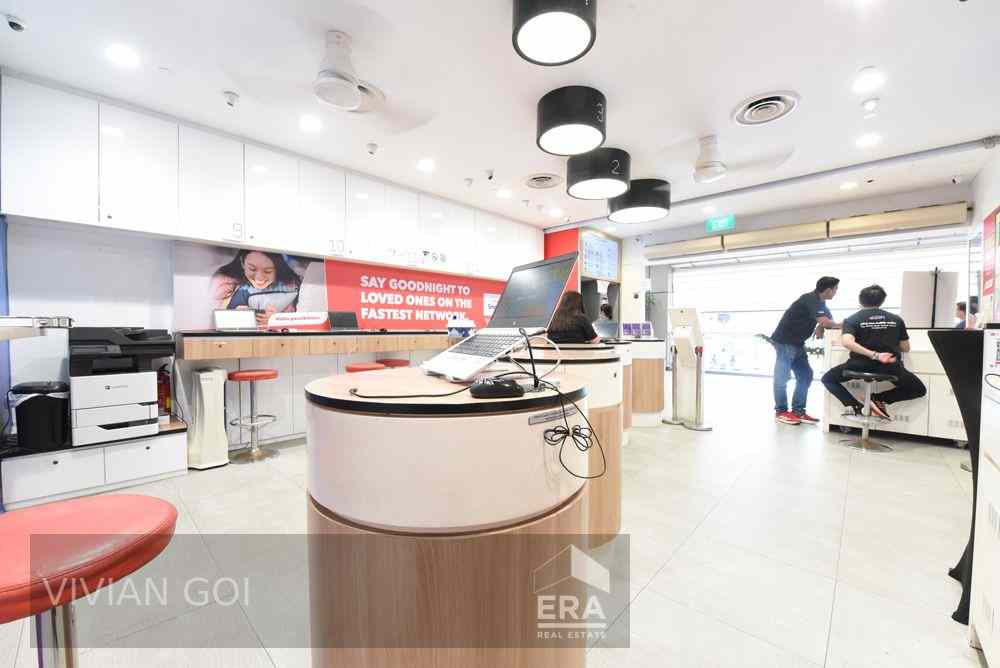 Lucky Plaza: D09 Orchard F&B Space | Prop-GPT the AI-Powered Property Guru