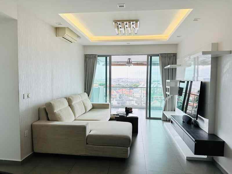 Prop-GPT: Condominium: D19  The Minton