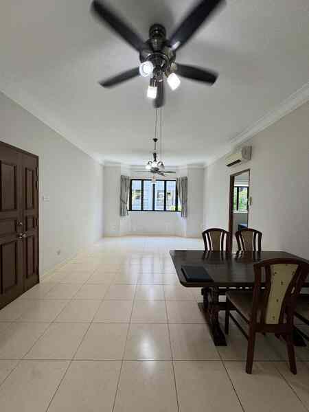 Prop-GPT: Condominium: D05  Mendon Spring