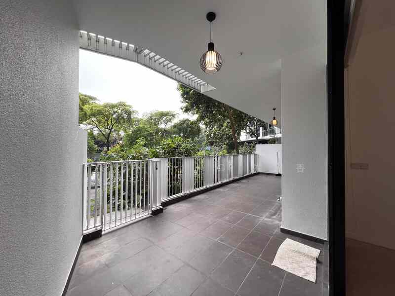 Prop-GPT: Condominium: D14  Waterbank at Dakota