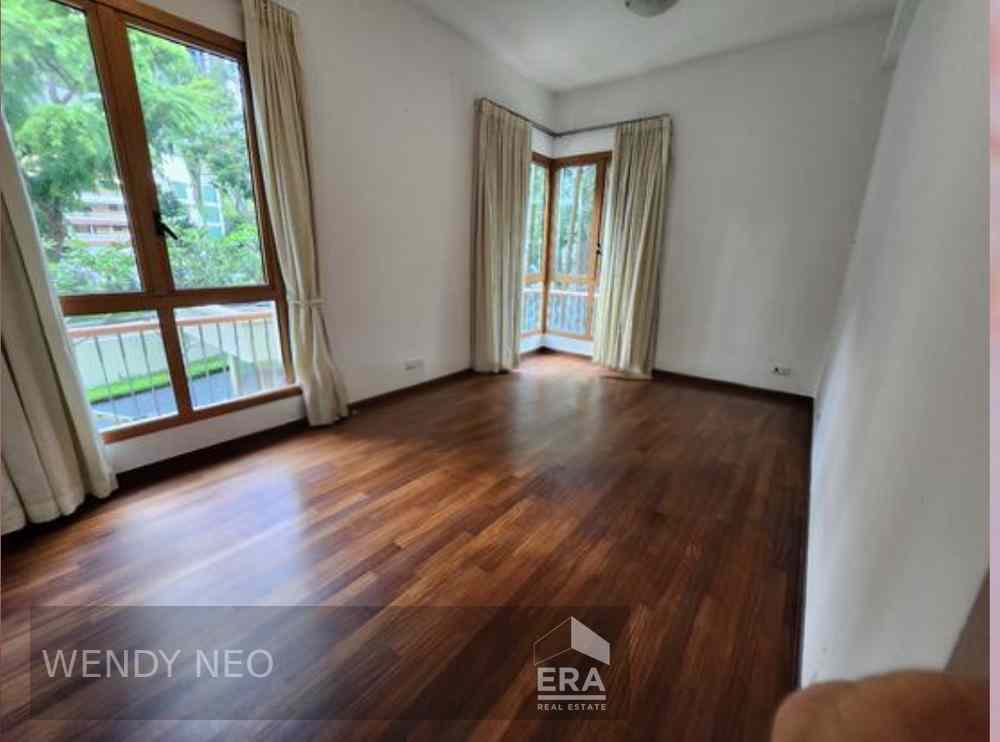 Prop-GPT: Condominium: D10  Avalon