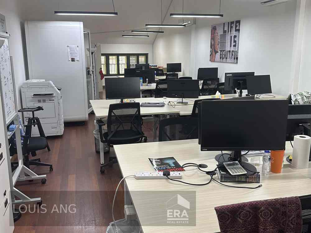 Ann Siang Hill: D02  Retail | Prop-GPT the AI-Powered Property Guru