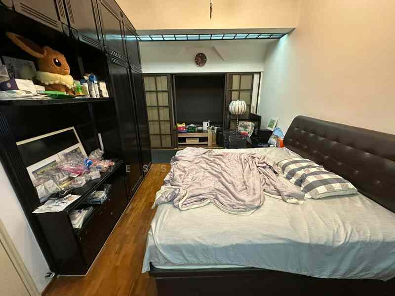 Chelsea Village: D05  Terrace | Prop-GPT the AI-Powered Property Guru