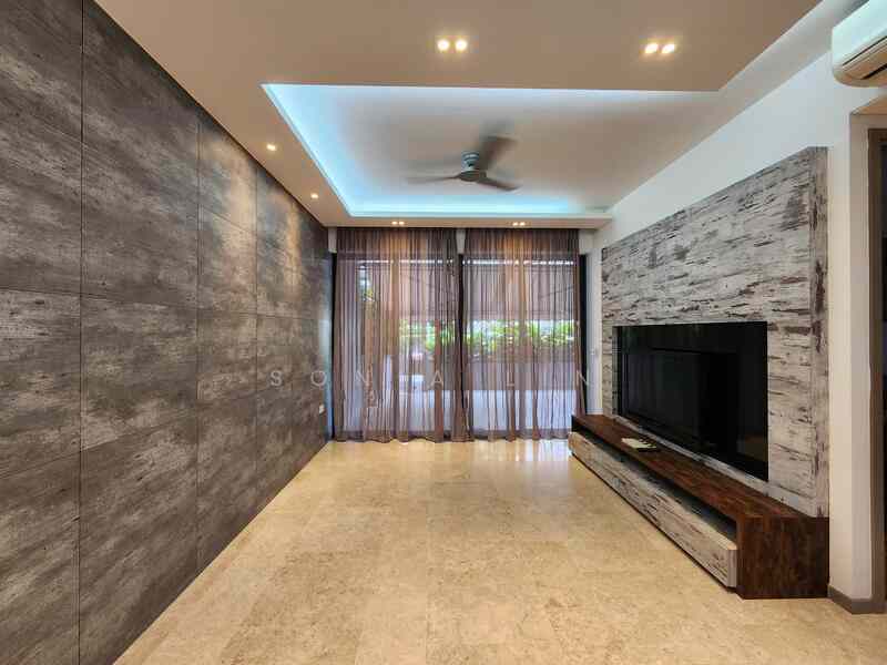 Stratum: D18 Pasir Ris Condominium | Prop-GPT the AI-Powered Property Guru
