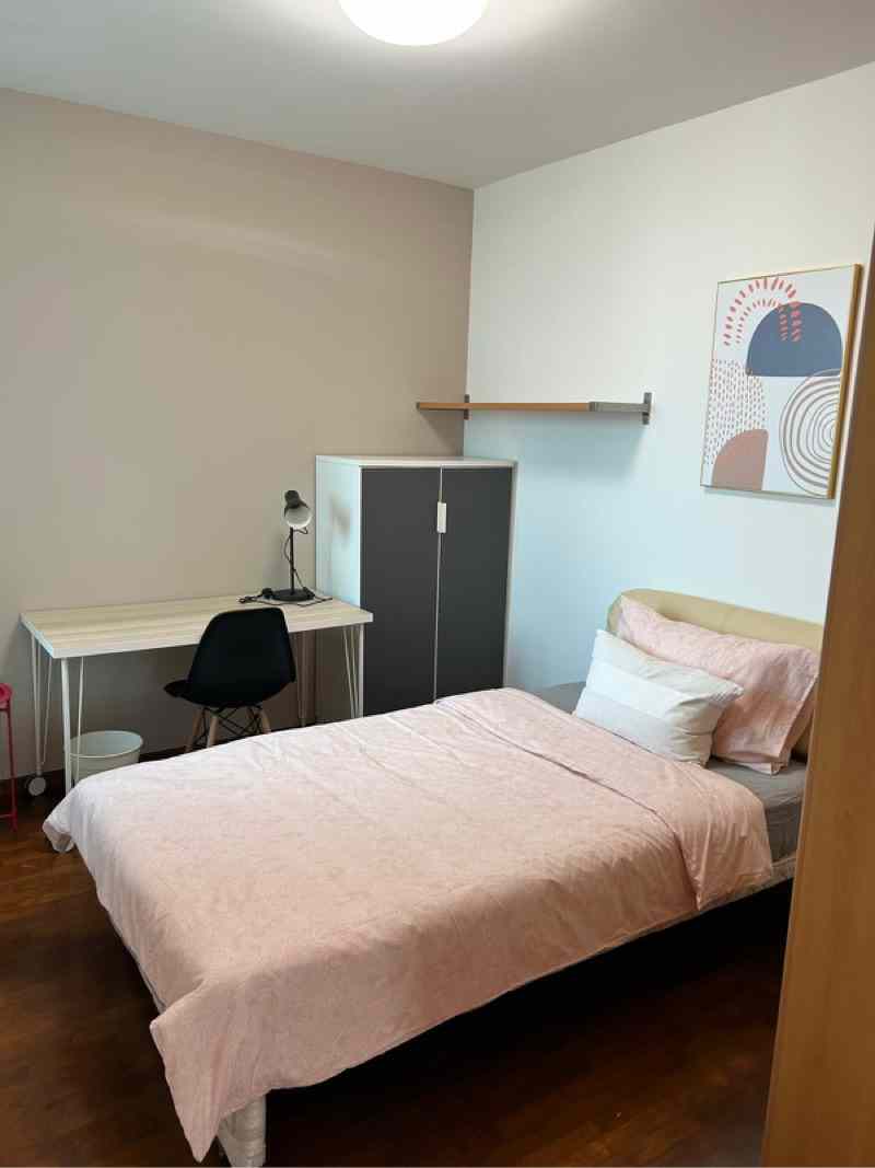 Queens: D03  Condominium | Prop-GPT the AI-Powered Property Guru