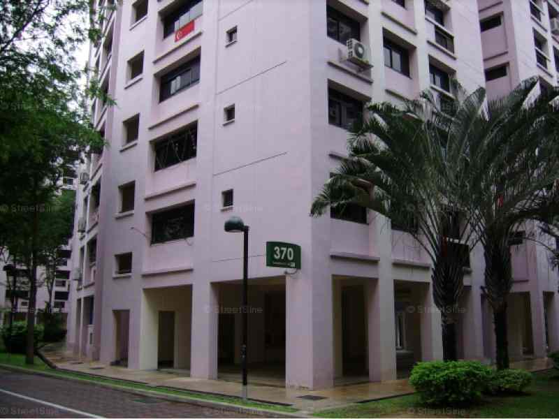 370 Tampines Street 34: D18 Tampines HDB Apartment | Prop-GPT the AI-Powered Property Guru