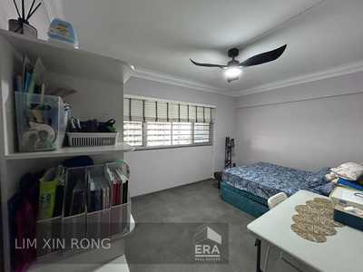 933 Tampines Street 91: D18 Tampines HDB - 3 room | Prop-GPT the AI-Powered Property Guru
