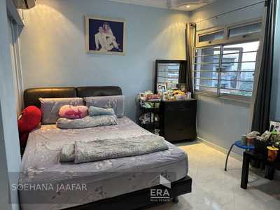 396 Tampines Avenue 7: D18 Tampines HDB - 3 room | Prop-GPT the AI-Powered Property Guru