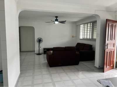 242 Bukit Panjang Ring Road: D23 Bukit Panjang HDB Apartment | Prop-GPT the AI-Powered Property Guru