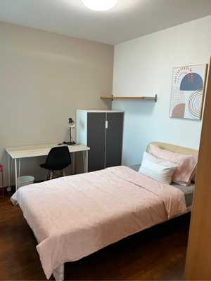 Queens: D03  Condominium | Prop-GPT the AI-Powered Property Guru