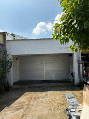 TOH ESTATE: D17  Terrace | Prop-GPT the AI-Powered Property Guru