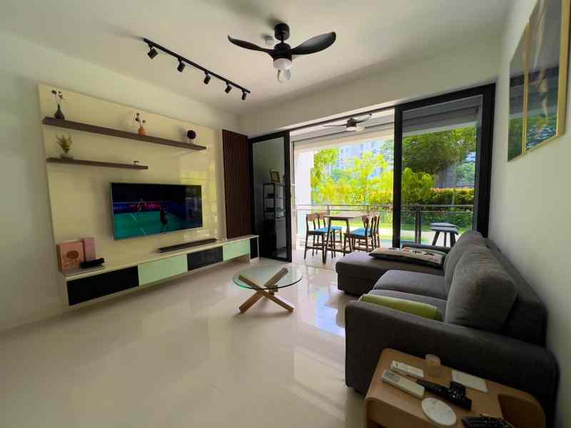 Prop-GPT: Condominium: D17  The Jovell