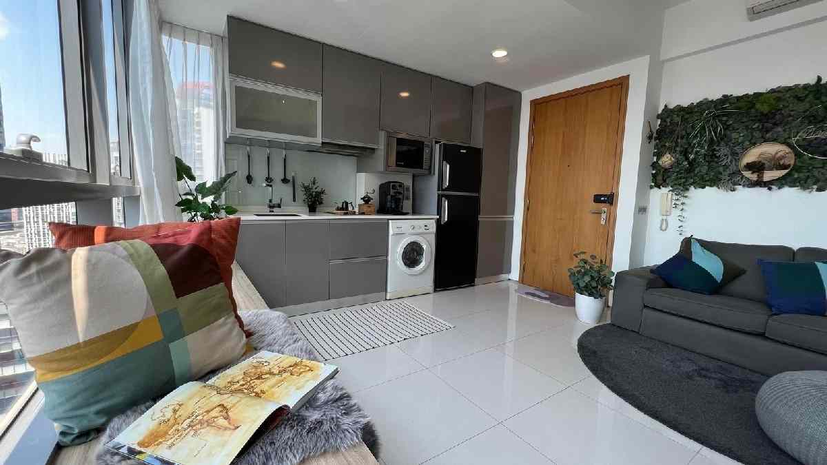 Prop-GPT: Apartment: D02 Anson Lumiere