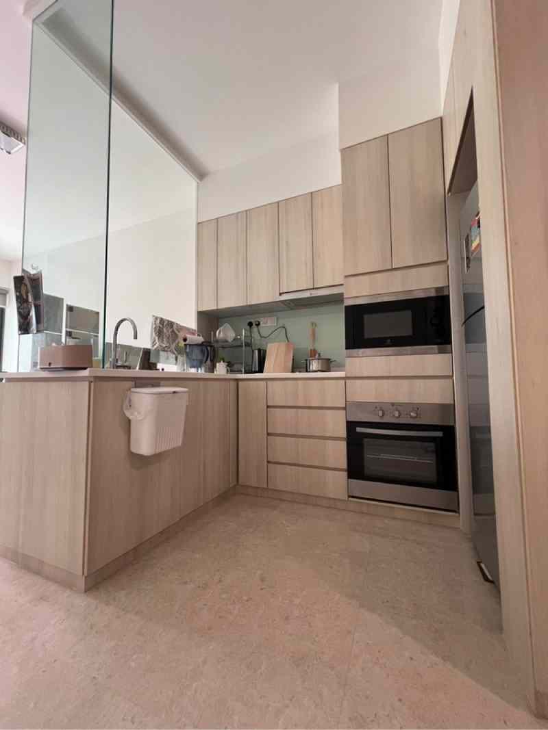 Prop-GPT: Condominium: D20  Thomson Three