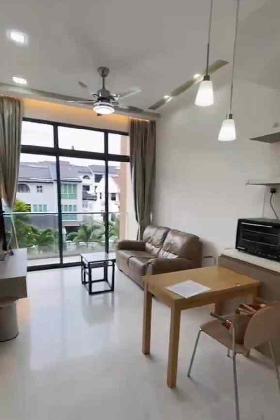 Prop-GPT: Condominium: D14  Tropika East