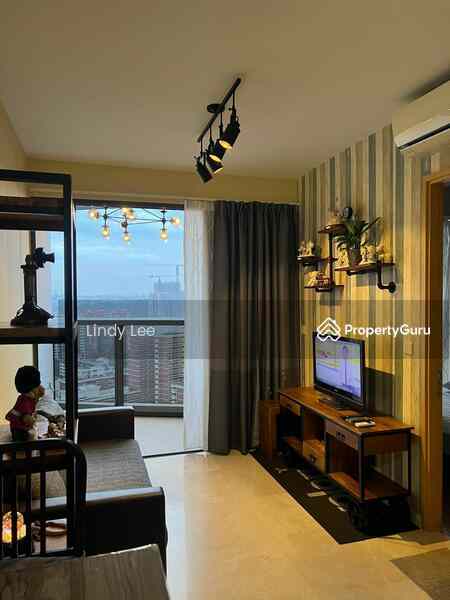 Prop-GPT: Condominium: D03  Commonwealth Towers