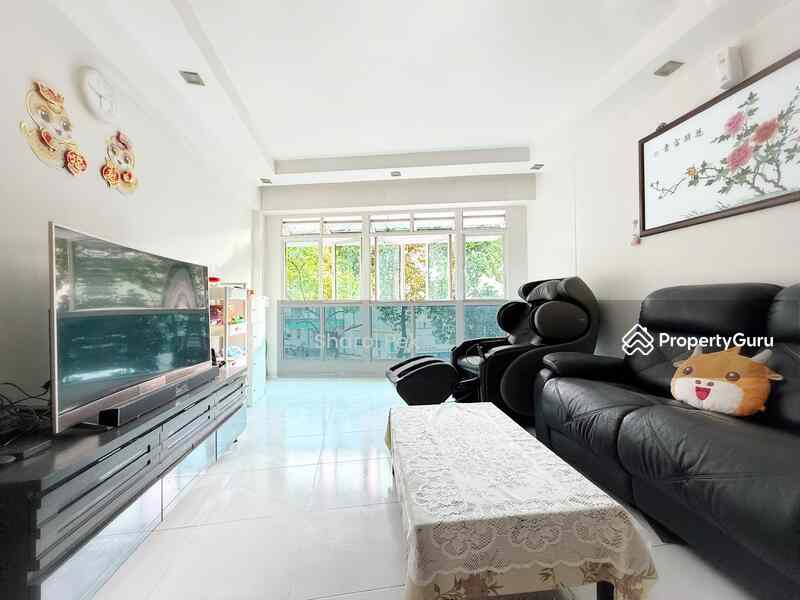 Prop-GPT: HDB Flat: D19 Punggol 109C Edgedale Plains