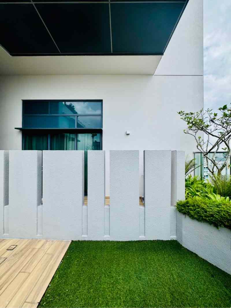 Prop-GPT: Condominium: D22  J Gateway