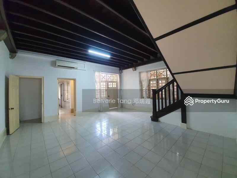 Prop-GPT: Conservation Home: D12  Townerville