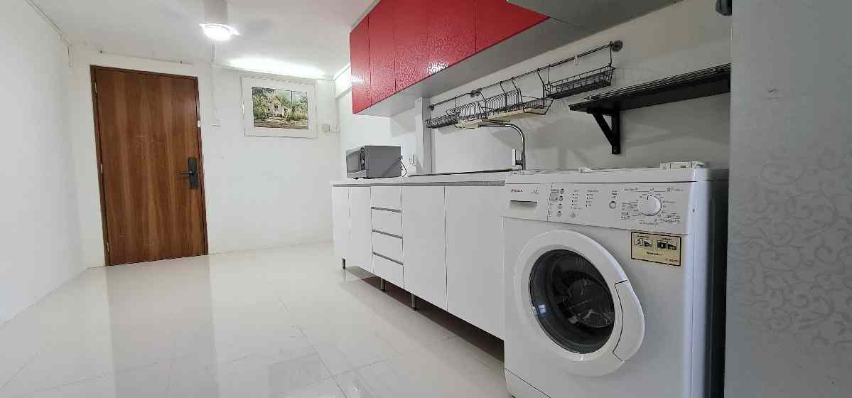 Prop-GPT: HDB Apartment: D15 Marine Parade 20 Marine Terrace