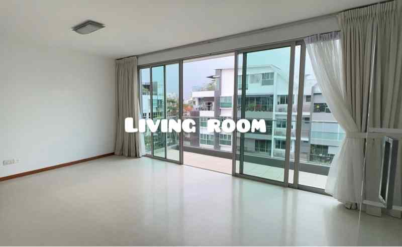 Prop-GPT: Condominium: D15  Tierra Vue