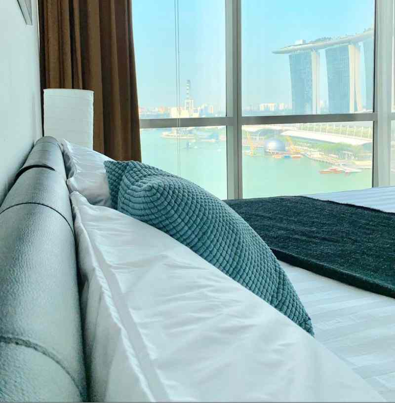Prop-GPT: Apartment: D01 Marina The Sail @ Marina Bay