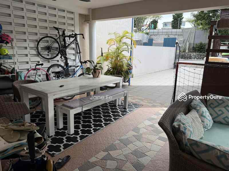 Prop-GPT: Semi-Detached: D10 Holland Ming Teck Park