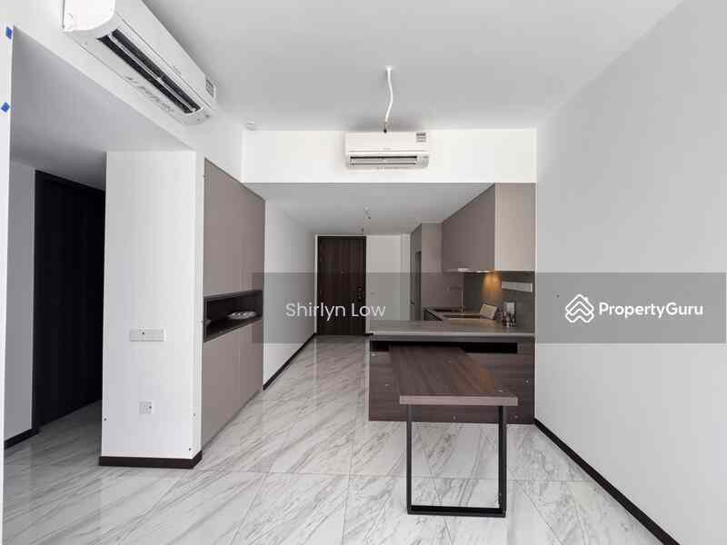 Prop-GPT: Condominium: D18 Pasir Ris Pasir Ris 8