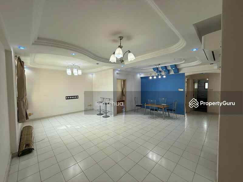 Prop-GPT: Condominium: D17  Azalea Park Condo