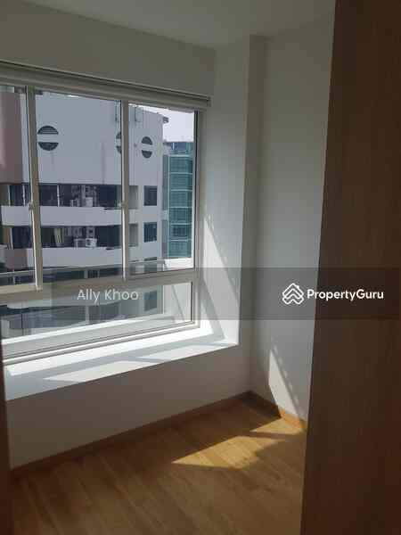 Prop-GPT: Condominium: D09 Cairnhill The Peak @ Cairnhill II