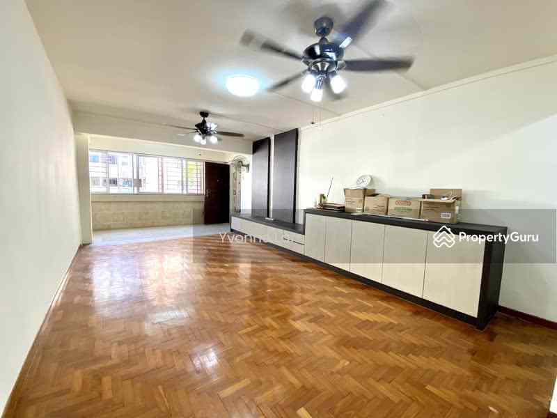 Prop-GPT: HDB Flat: D27 Yishun 232 Yishun Street 21