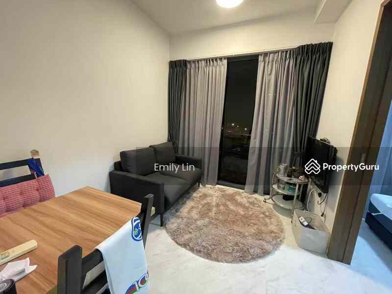 Prop-GPT: Condominium: D02  Spottiswoode 18