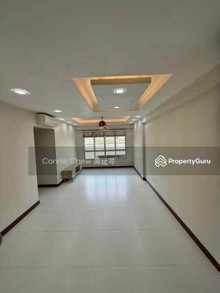 Prop-GPT: HDB Flat: D19 Punggol 313C Sumang Link