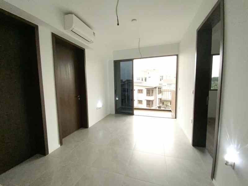 Prop-GPT: Condominium: D27 Yishun The Watergardens at Canberra