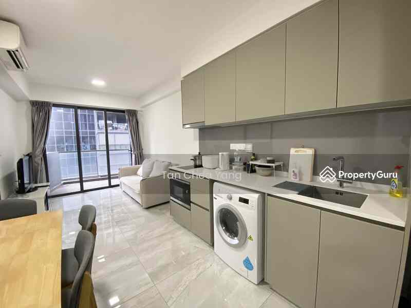 Prop-GPT: Condominium: D22 Boon Lay Lake Grande