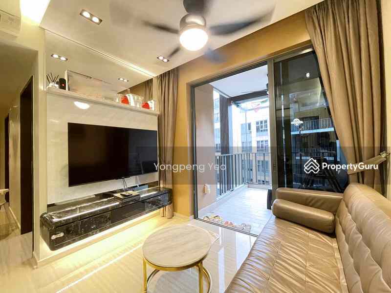 Prop-GPT: Executive Condominium: D27 Yishun The Brownstone